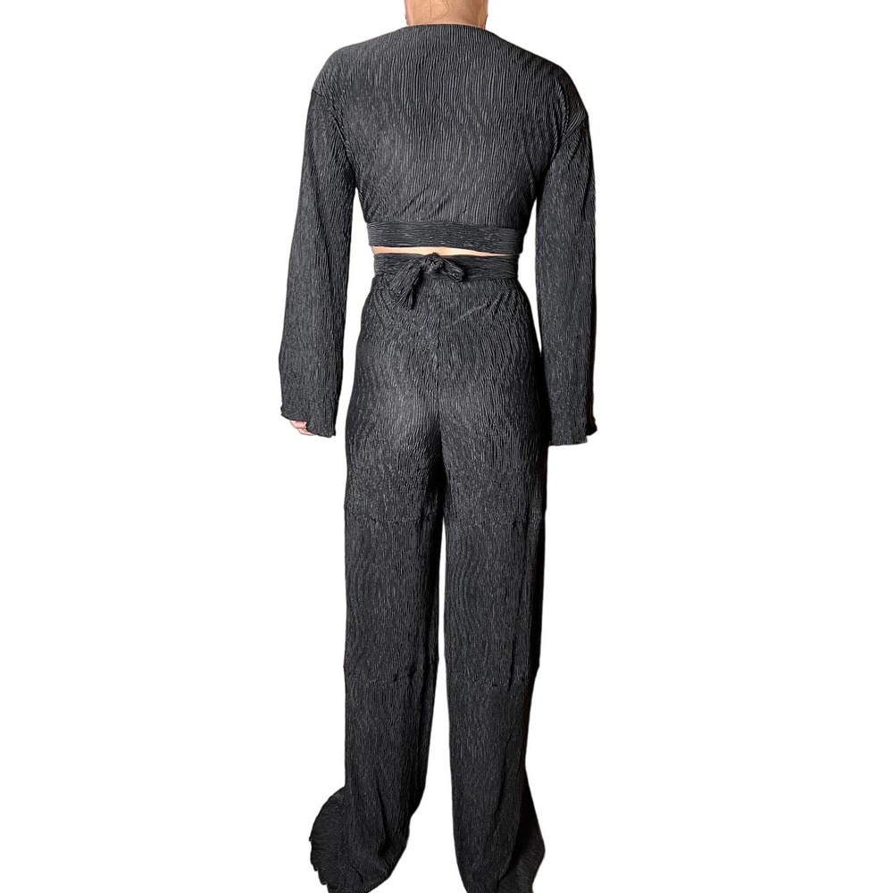 Halfword Two Piece Outfits for Women Flare Sleeve Crop Top Wide Leg Pala… - Picture 3 of 3